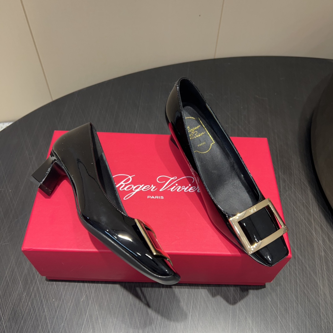 Women's high heels
